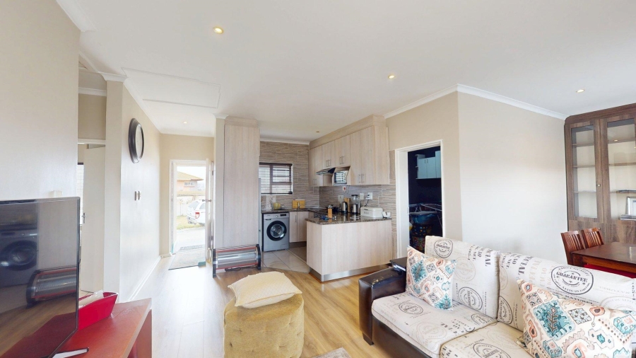 2 Bedroom Property for Sale in Algoa Park Eastern Cape